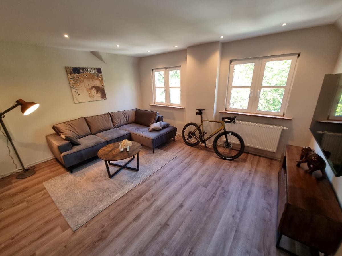 5 Sterne Bahnhoftraum, Appartement "Waldliebe" 133Qm, Grosse Terrasse 70Qm, Qr Code Scannen Fuer Virtuellen Rundgang, Premium Ausstattung Braunfels Bagian luar foto
